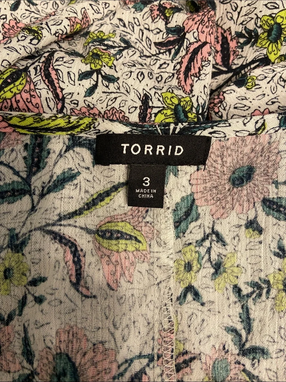 Torrid White Floral Print Chic Romantic Open Front Draped Kimono Size 3